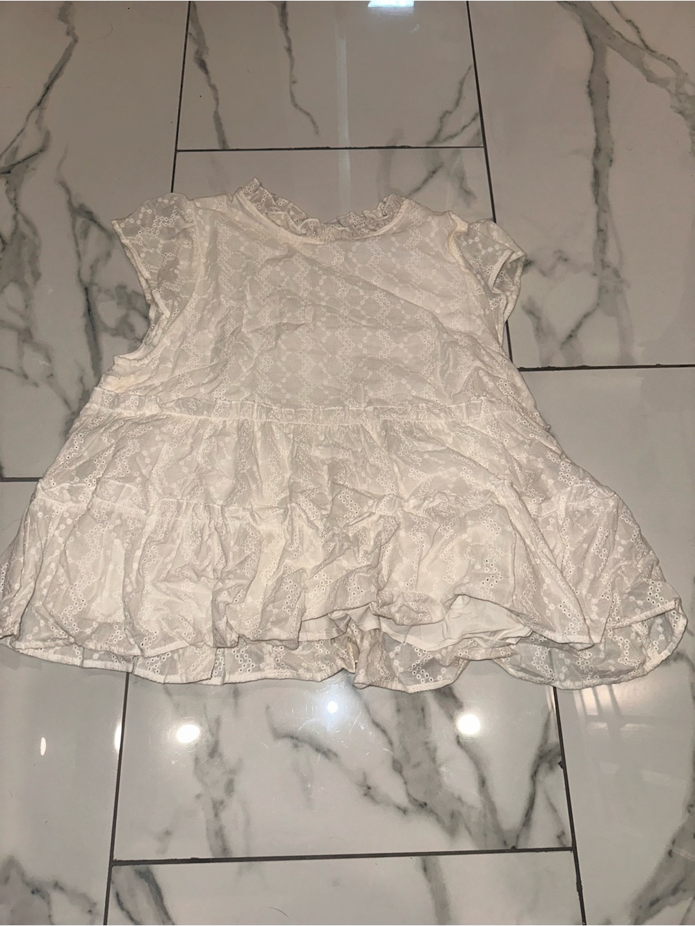 Francesca's Collections White Eyelet Ruffle Sleeve Top
